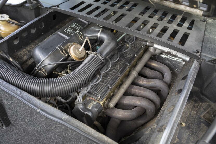 BMW M1 Engine Bay